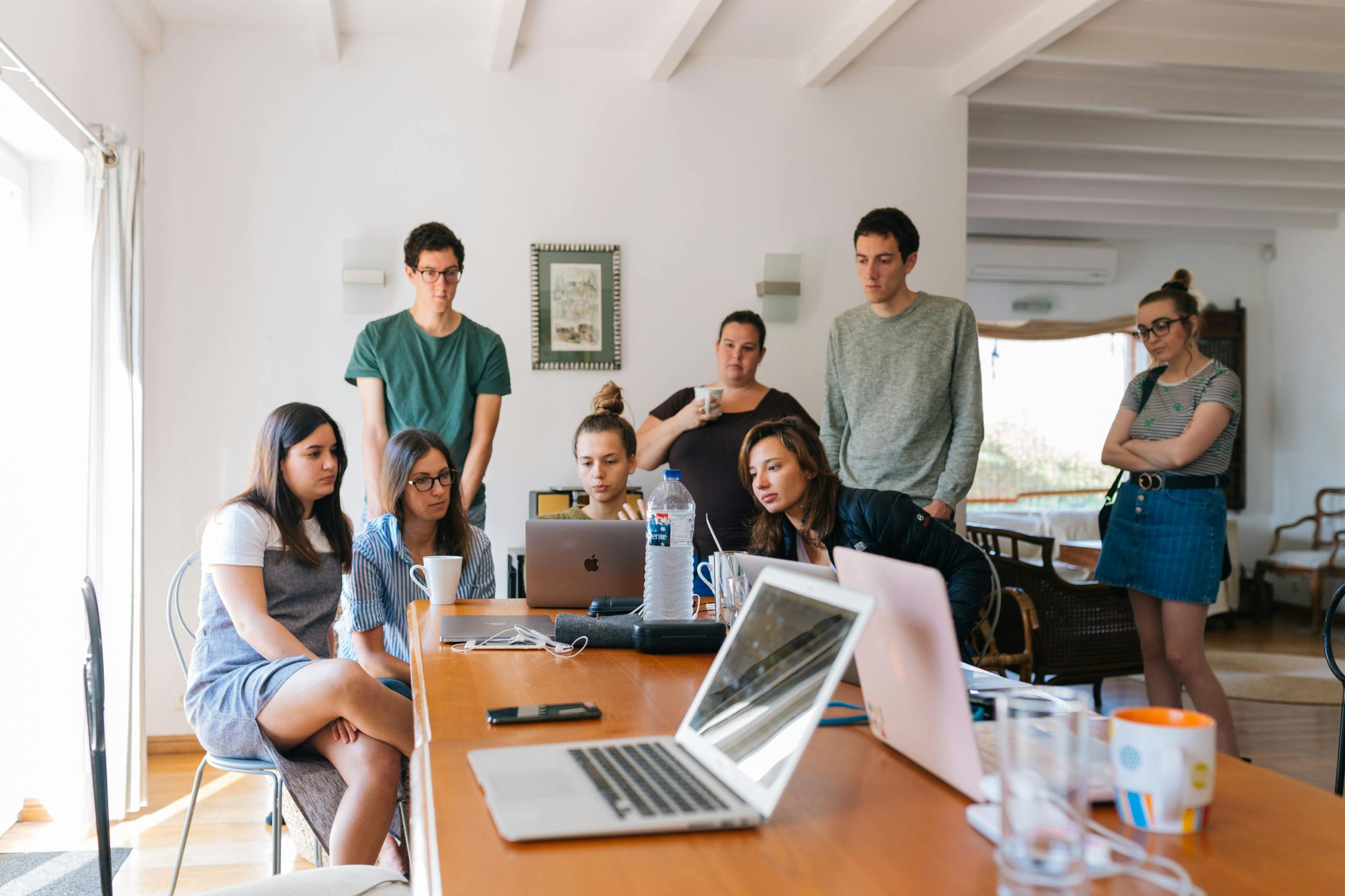 Focused Team Collaboration in a Modern Office Setting